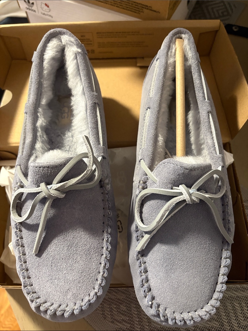 UGG Women's Suede Moccasin Slippers - Light Gray